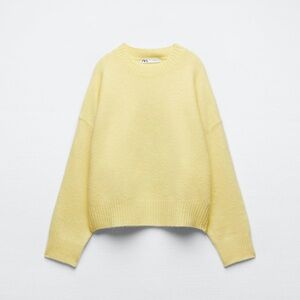 Zara Yellow Sweater Size M